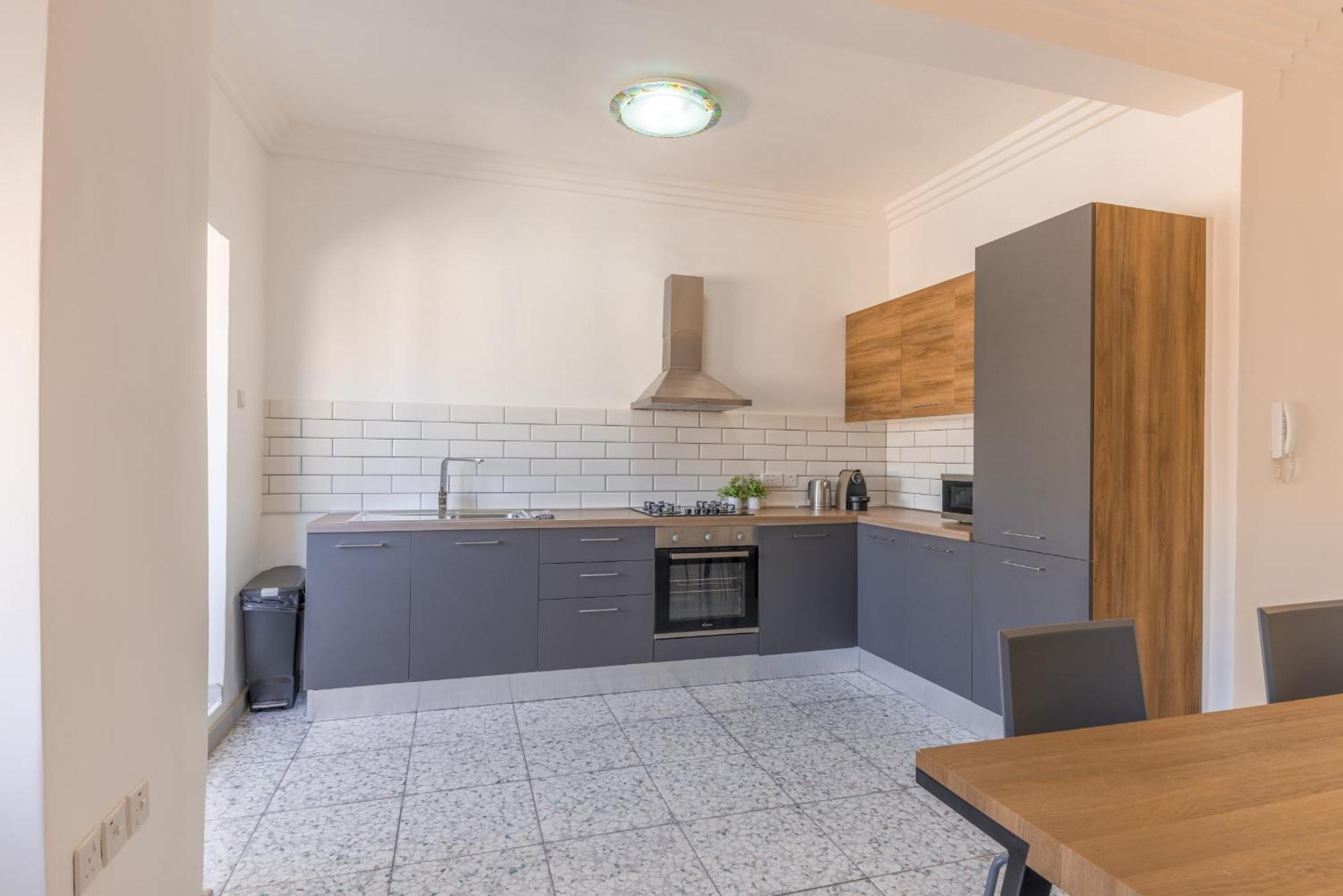 Harbour View - Large 2Br Apartment Валета Екстериор снимка
